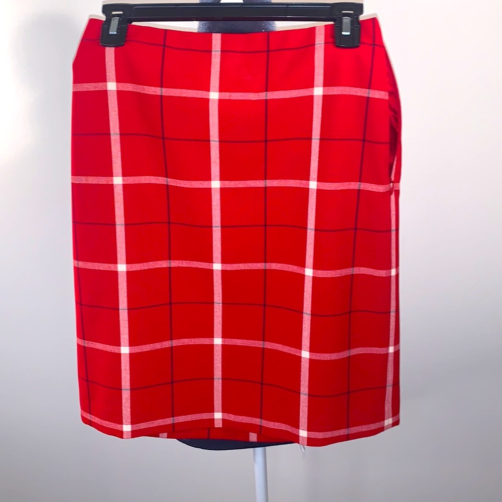 Ann Taylor size 2, color red with white and black stripe plaid skirt.